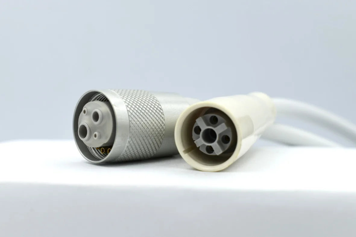 ZEG-Schlauch passend für Satelec/Acteon Newtron LED an Planmeca Einheiten – Ø 7/9 mm, mit Lampenkontakten
